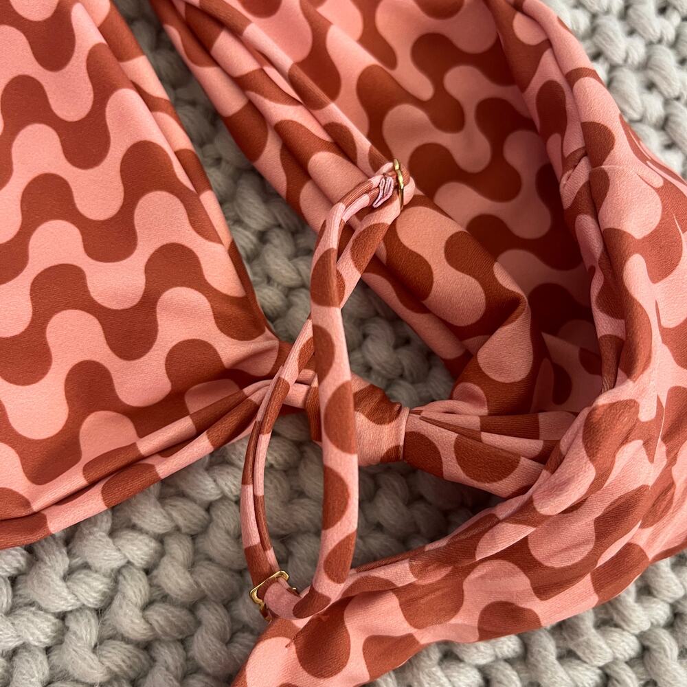Skatie• ‘Sarah’ Bikini Top in SLATER - Picture 13 of 17